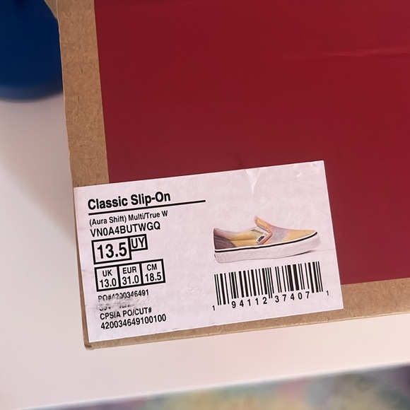 Vans (Aura Shift) Multi-Colored Classic Slip On Shoe Girls Size 13.5 - Picture 13 of 13